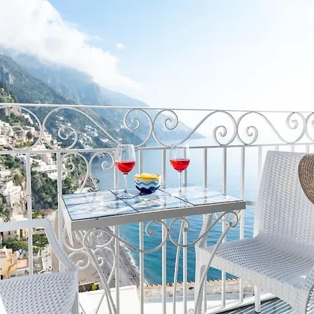 Center * Positano