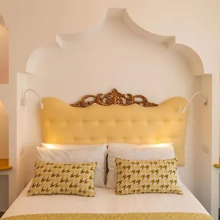 Apartment Center Positano